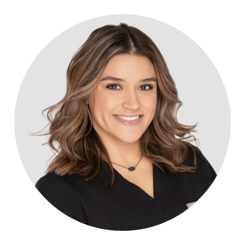 Amanda, RN, Signature Skincare Kit